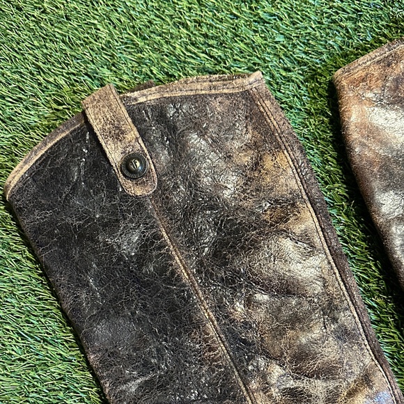 Women’s Frye Vintage Distressed Brown Leather Boots - Picture 6 of 8